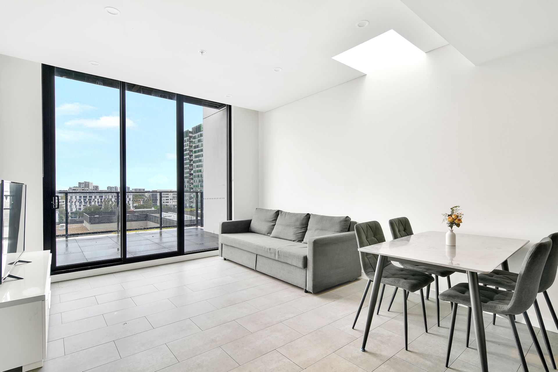 1703/15 Lachlan Street, Waterloo NSW 2017